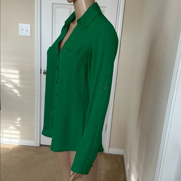 Express Vibrant Green Button-Down Shirt Size S/P. - Picture 2 of 16